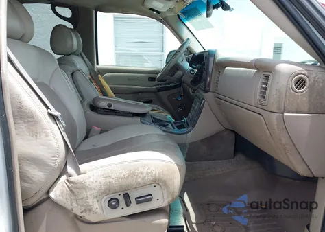 2002 GMC Yukon Denali из США, поврежденный, VIN 1GKEK63UX2J216442